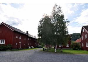 Holmen Gård 