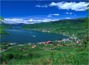 Leikanger Fjord Hotel 